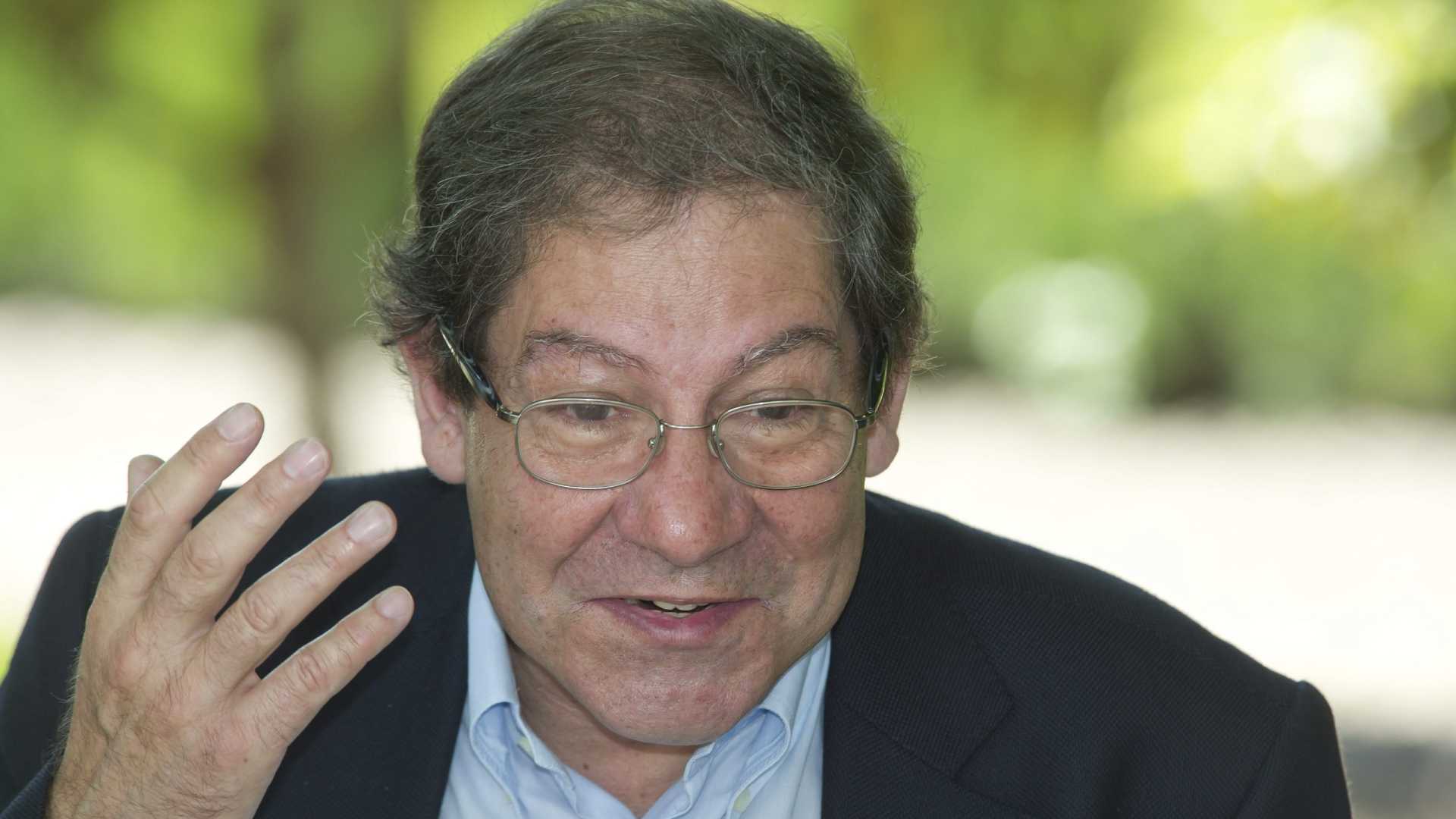 Nuno Júdice – Réquiem por Muitos Maios