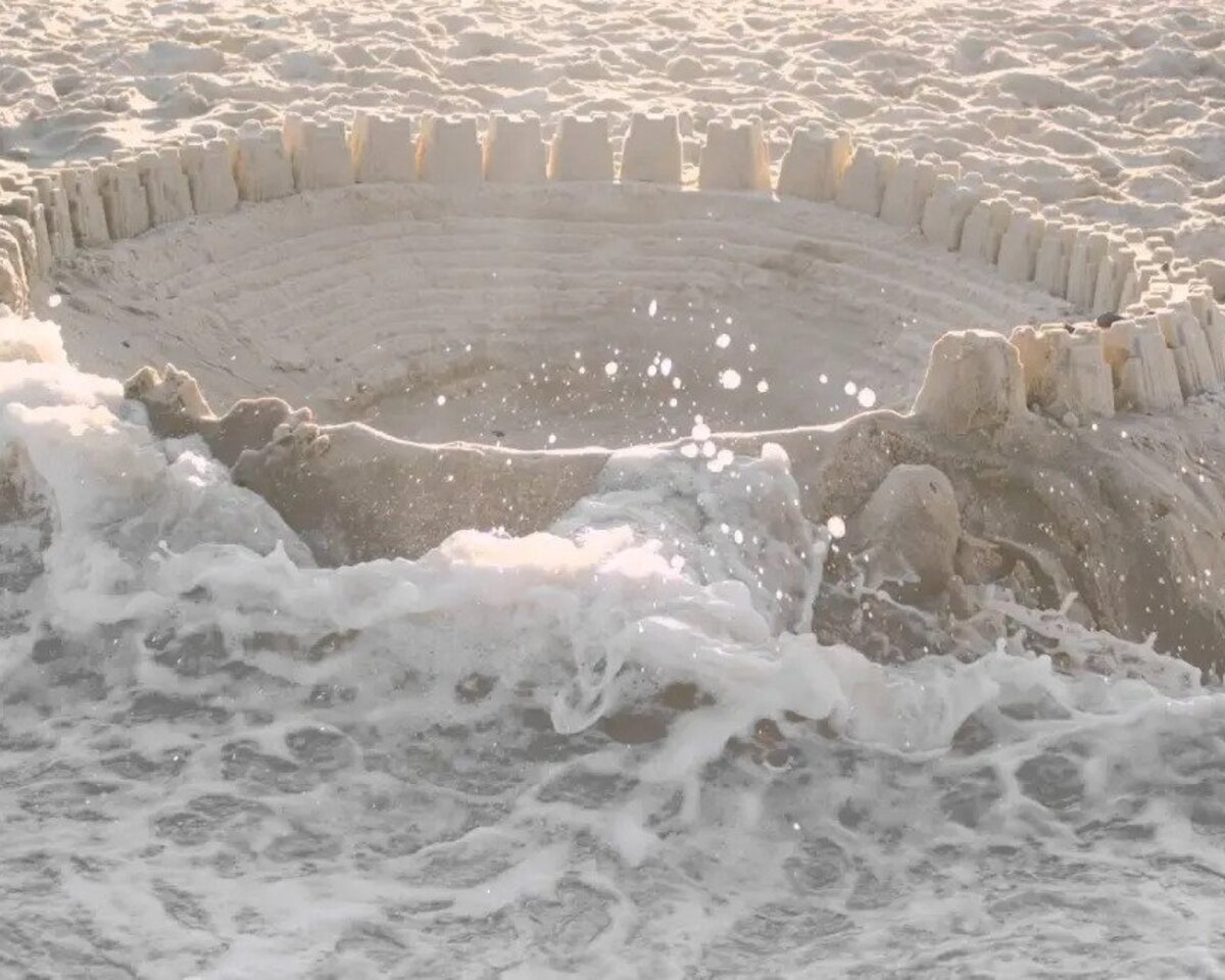 Hala Alyan – Spoiler